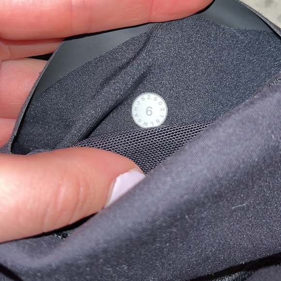 Lululemon In movement cropped - Picture 4 of 4